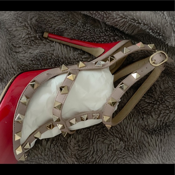 Valentino Rockstud Sandals 37 1/2 - Picture 16 of 16